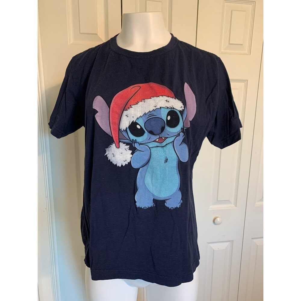 Disney Stitch Santa Hat Tshirt Size XL